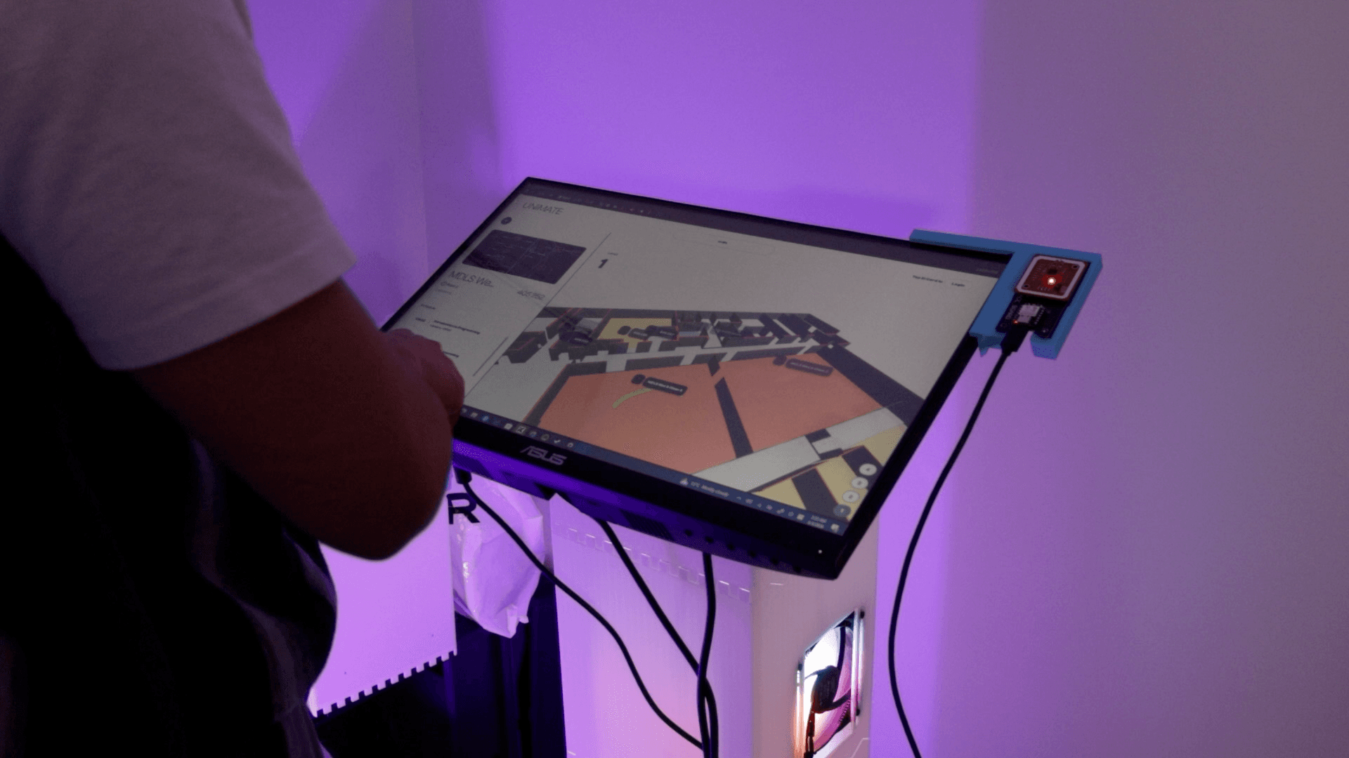 Unimate kiosk